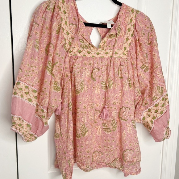 Cleobella Amaryllis Pink  Boho Blouse Top Tassel V Neck Print size Large - Picture 5 of 10